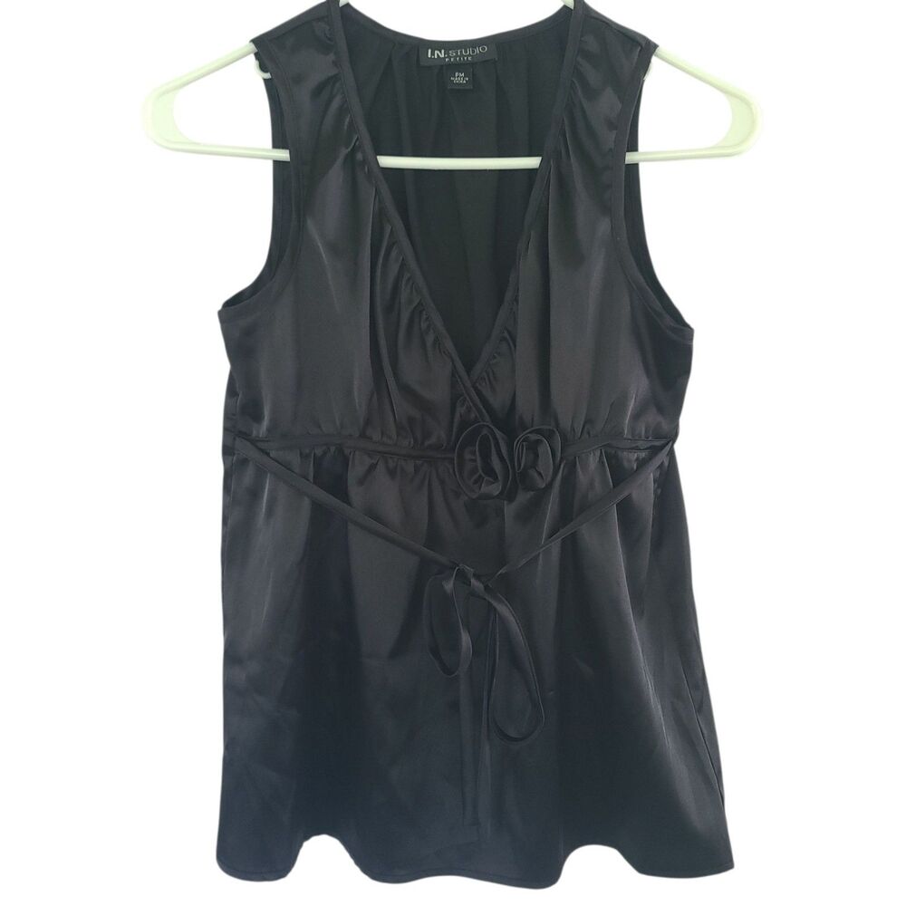 I.N. Studio Woman’s Sz Petite M Satin Black Dressy Tank Top With Rosette NEW